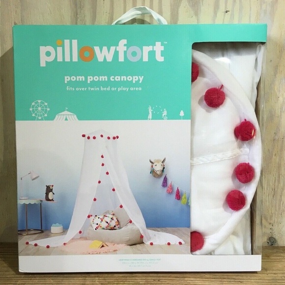 PILLOWFORT POM POM CANOPY Girls bedding Fort . NEWS - Picture 1 of 8